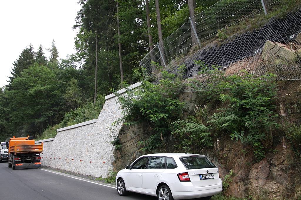 II / 222 Sicherung von Felsmassiven entlang der Strecke Karlsbad - Kyselka